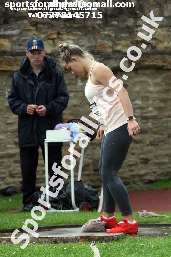 Womens heptathlon shot putt, EAP International Cominted Events, Hexham. Photo: David T. Hewitson/Sports for All Pics